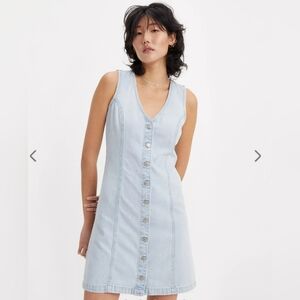 Levi's Thora Sleeveless Light Blue Denim Midi Dress, NWT, Size Medium